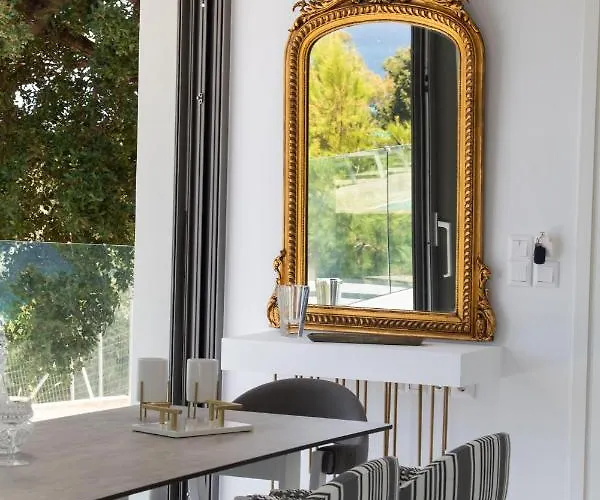 Anthos - Fresh Modern Villa, Pool, Close To The